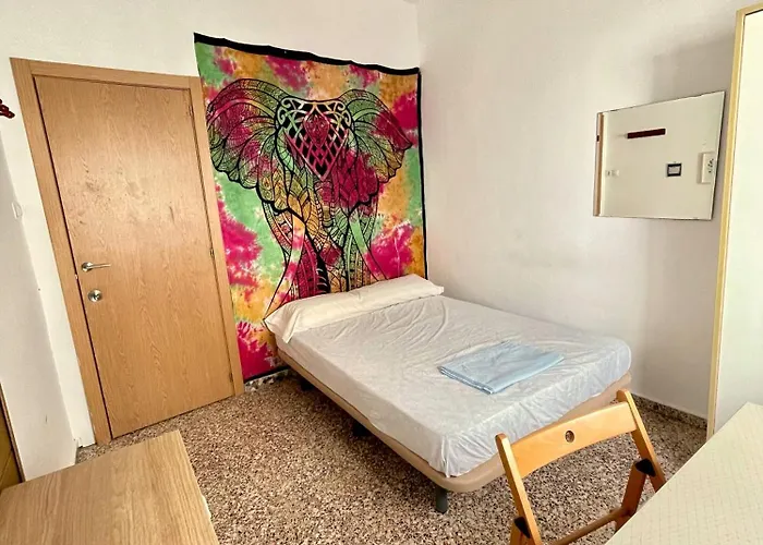 Rosa De Vientos - Little Blue House * Cadice