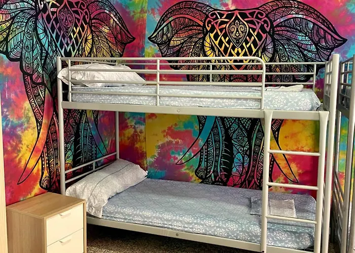 Rosa De Vientos - Little Blue House *