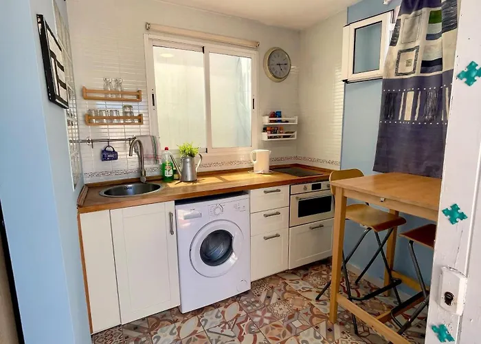 Rosa De Vientos - Little Blue House